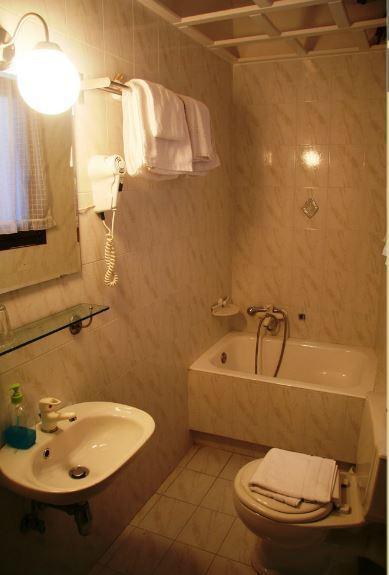 Villa C & C Delphi Zimmer foto